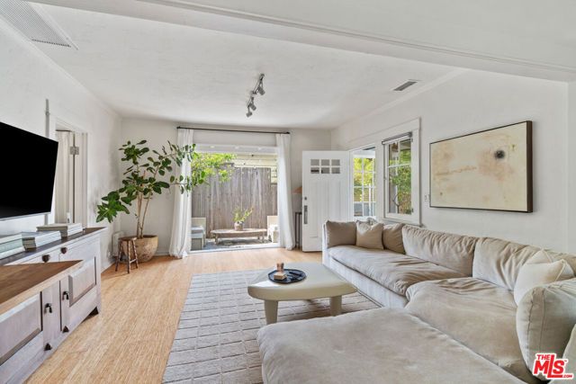 648 Palms Boulevard, Venice (los Angeles), CA 90291