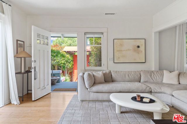 648 Palms Boulevard, Venice (los Angeles), CA 90291