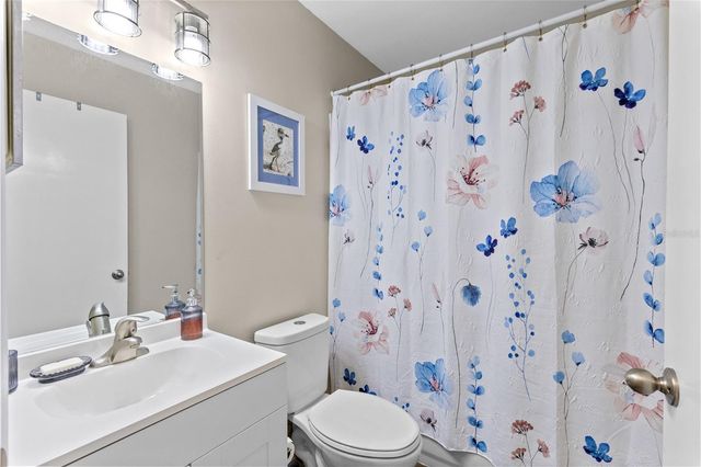 1098 LAMPLIGHTER AVENUE, Deltona, FL 32725