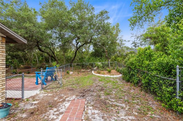 1098 LAMPLIGHTER AVENUE, Deltona, FL 32725