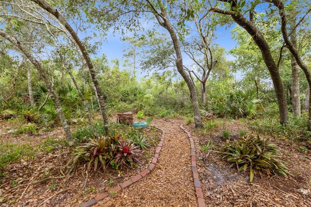 1098 LAMPLIGHTER AVENUE, Deltona, FL 32725