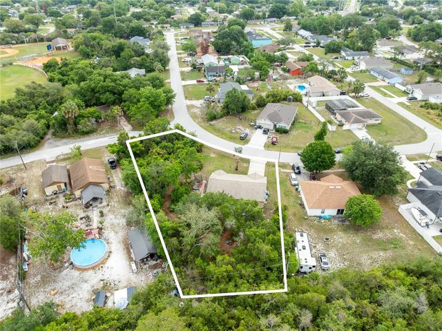 1098 LAMPLIGHTER AVENUE, Deltona, FL 32725