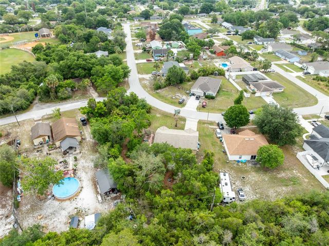 1098 LAMPLIGHTER AVENUE, Deltona, FL 32725