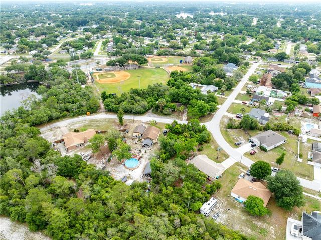 1098 LAMPLIGHTER AVENUE, Deltona, FL 32725