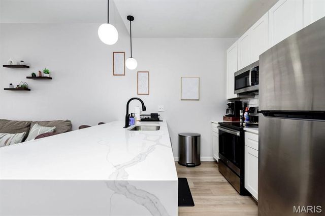 2608 S 11th Street, St Louis, MO 63118