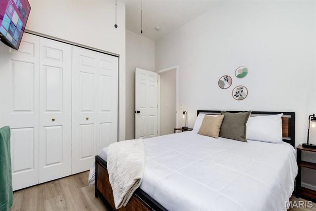 2608 S 11th Street, St Louis, MO 63118