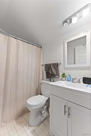 2608 S 11th Street, St Louis, MO 63118