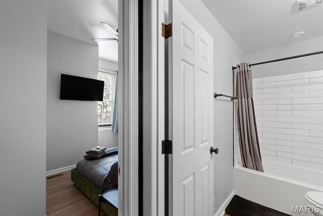 2608 S 11th Street, St Louis, MO 63118