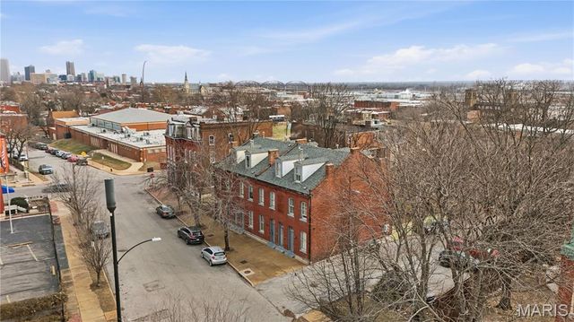 2608 S 11th Street, St Louis, MO 63118