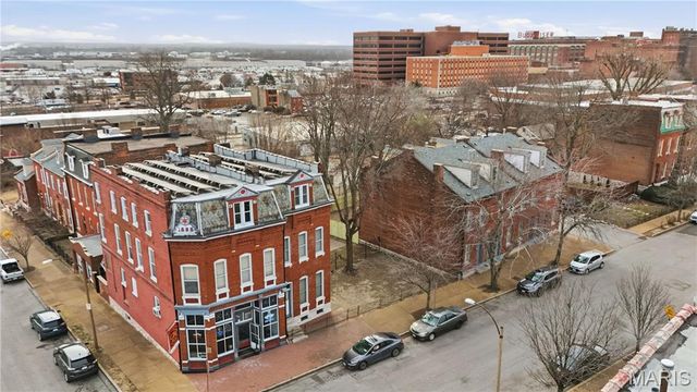 2608 S 11th Street, St Louis, MO 63118