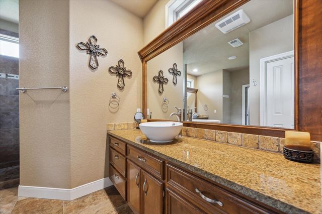 1889 Rush CRK, Canyon Lake, TX 78133