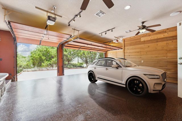 1889 Rush CRK, Canyon Lake, TX 78133