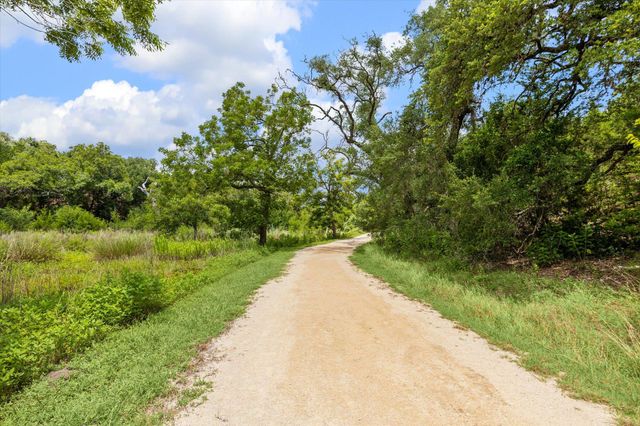 1889 Rush CRK, Canyon Lake, TX 78133
