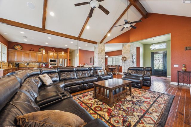 1889 Rush CRK, Canyon Lake, TX 78133