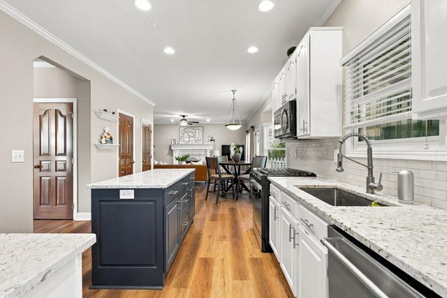 4909 Saint Andrews Circle, Westerville, OH 43082