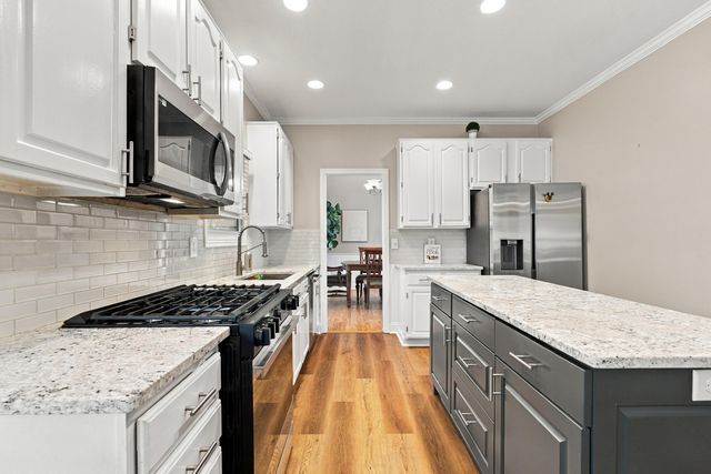 4909 Saint Andrews Circle, Westerville, OH 43082