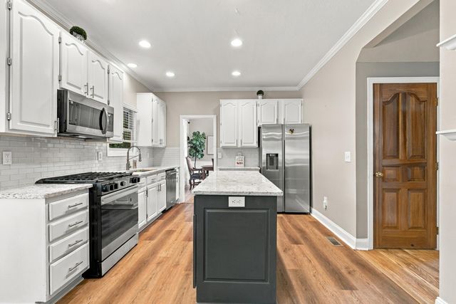 4909 Saint Andrews Circle, Westerville, OH 43082