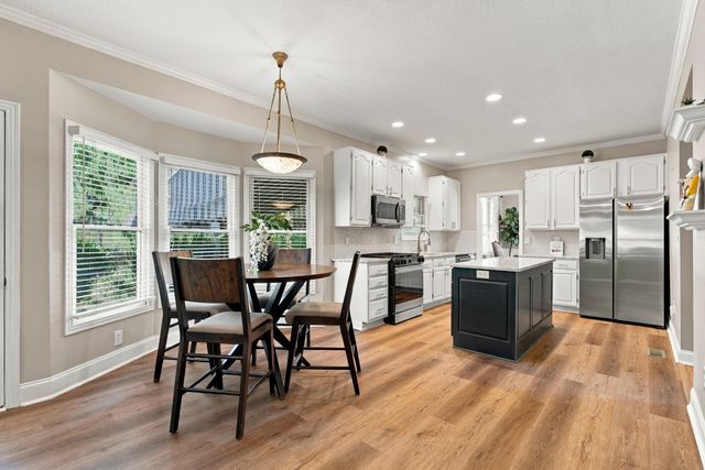 4909 Saint Andrews Circle, Westerville, OH 43082