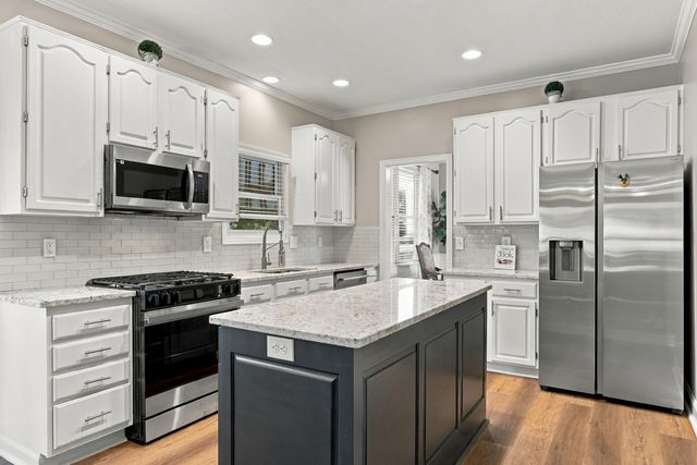 4909 Saint Andrews Circle, Westerville, OH 43082
