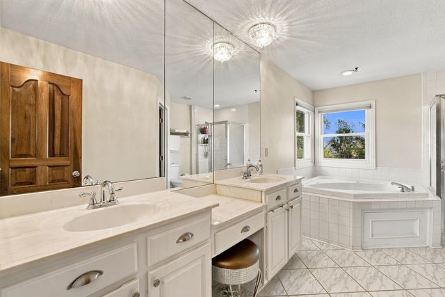 4909 Saint Andrews Circle, Westerville, OH 43082