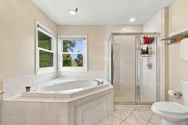4909 Saint Andrews Circle, Westerville, OH 43082