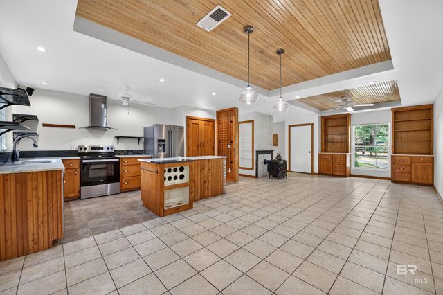 11842 Island Drive, Foley, AL 36535