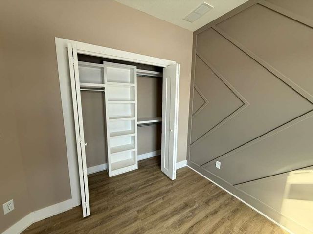 5174 N Toben Dr, Bel Aire, KS 67226