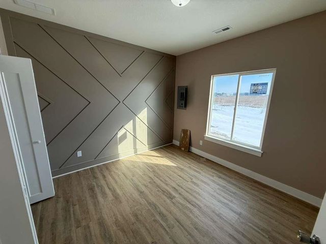 5174 N Toben Dr, Bel Aire, KS 67226