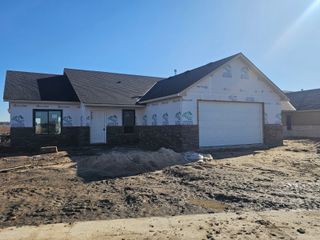 5174 N Toben Dr, Bel Aire, KS 67226
