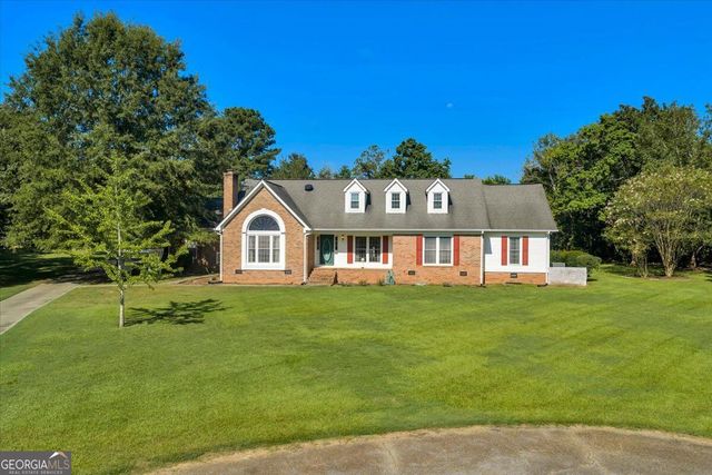 105 Julies Circle, Perry, GA 31069