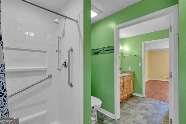 105 Julies Circle, Perry, GA 31069