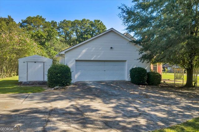 105 Julies Circle, Perry, GA 31069