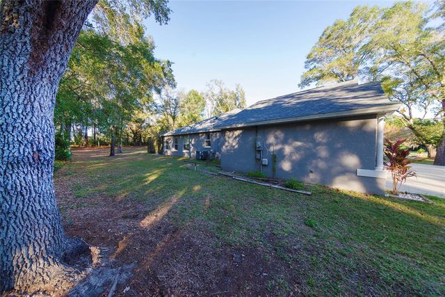 19931 SW 93RD LANE ROAD, Dunnellon, FL 34432