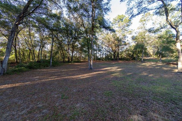 19931 SW 93RD LANE ROAD, Dunnellon, FL 34432