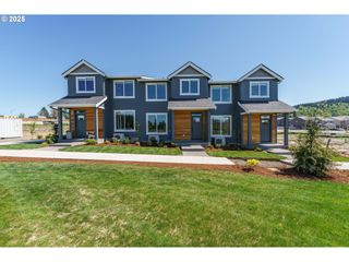 4007 Sw Myrtle Aly 9, Gresham, OR 97080