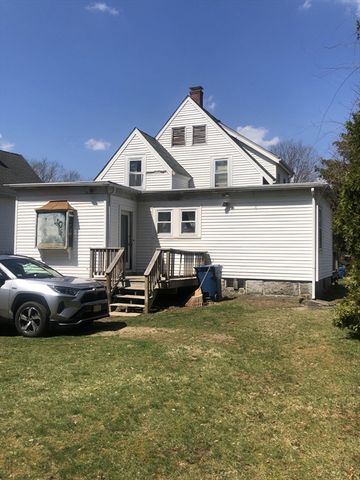 61 Maple Ave, East Bridgewater, MA 02333