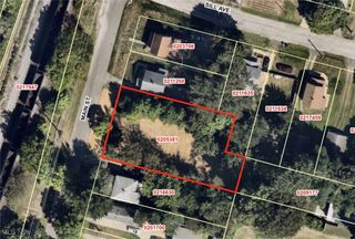 S Main Street, Cuyahoga Falls, OH 44221