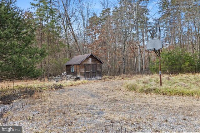 1929 LAKE FERNDALE DR, Levels, WV 25431