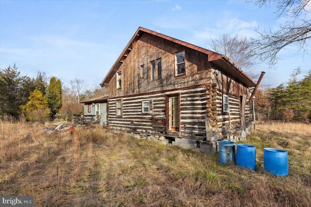 1929 LAKE FERNDALE DR, Levels, WV 25431