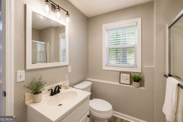 483 Whispering Oaks Drive, Statham, GA 30666