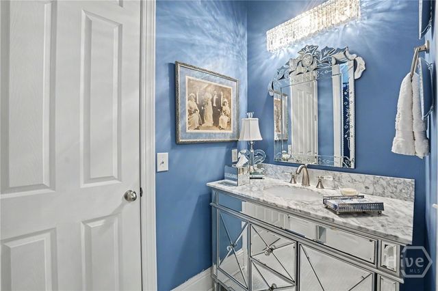 1 Tarrow Ridge Road, Savannah, GA 31411