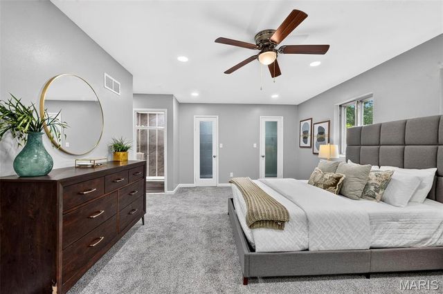 12050 Maidstone Court, St Louis, MO 63033