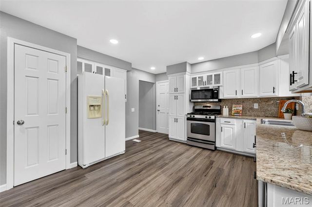 12050 Maidstone Court, St Louis, MO 63033