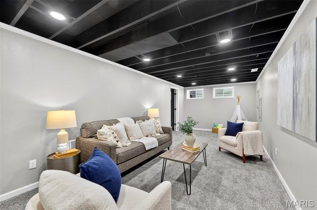 12050 Maidstone Court, St Louis, MO 63033