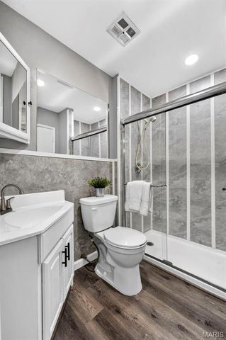 12050 Maidstone Court, St Louis, MO 63033