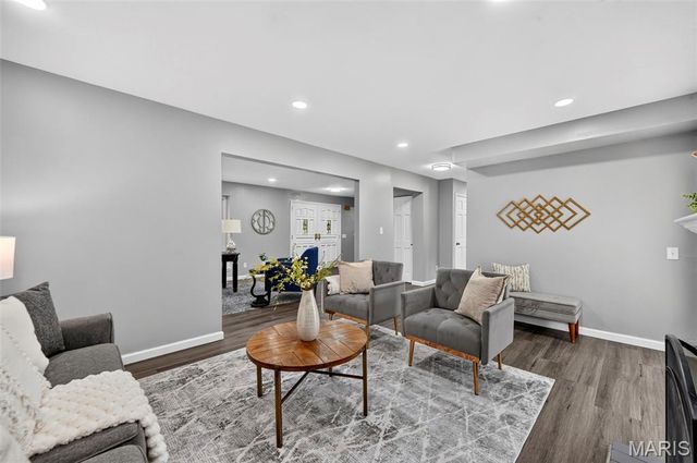 12050 Maidstone Court, St Louis, MO 63033