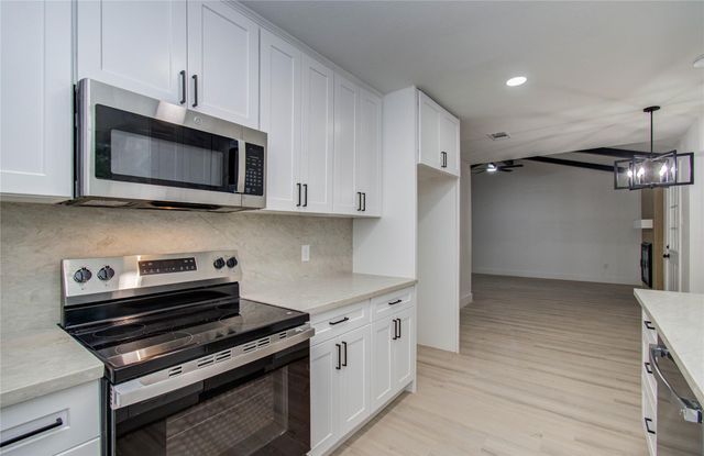 12011 Cherry Point Drive, Mont Belvieu, TX 77535