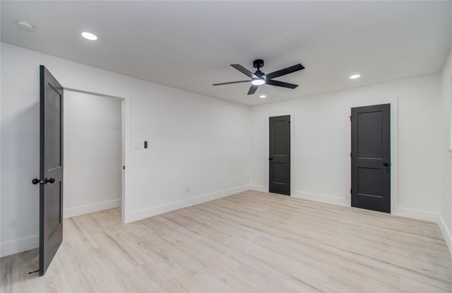 12011 Cherry Point Drive, Mont Belvieu, TX 77535