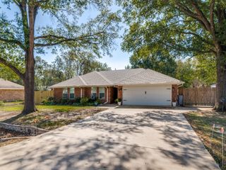 1208 Highland Drive, Quitman, TX 75783