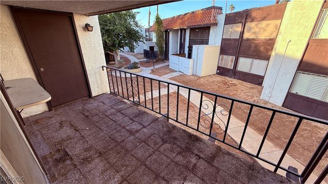 1405 Vegas Valley Drive 326, Las Vegas, NV 89169